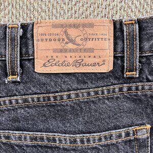 Eddie Bauer Vintage Relaxed Fit Black color 38 w x 30 I